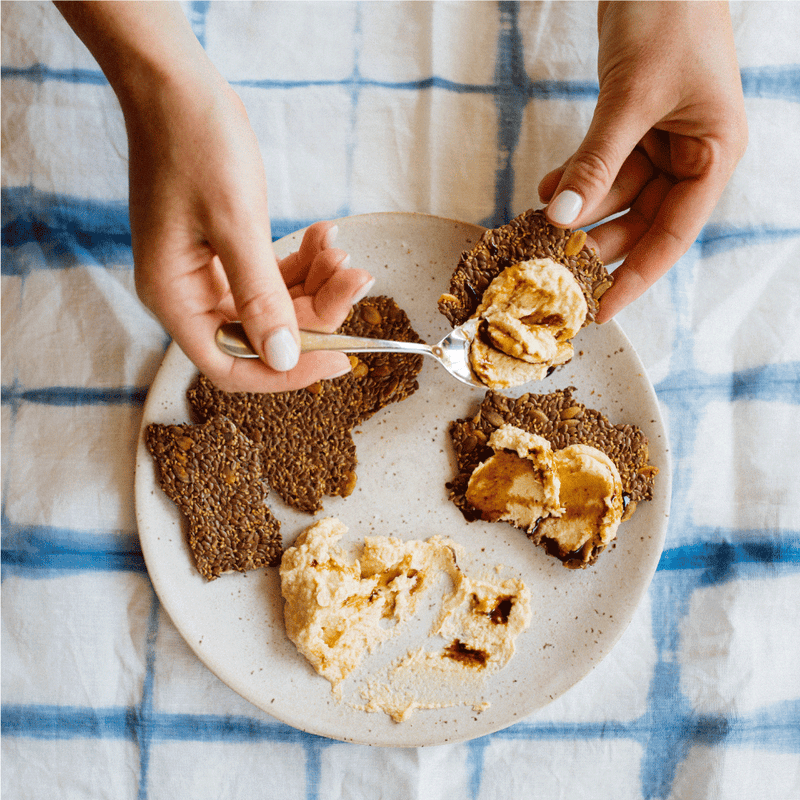 products/Eves-Crackers-Chili-Pepper-Pumpkin-Seed-Hummus-SwitchGrocery.png